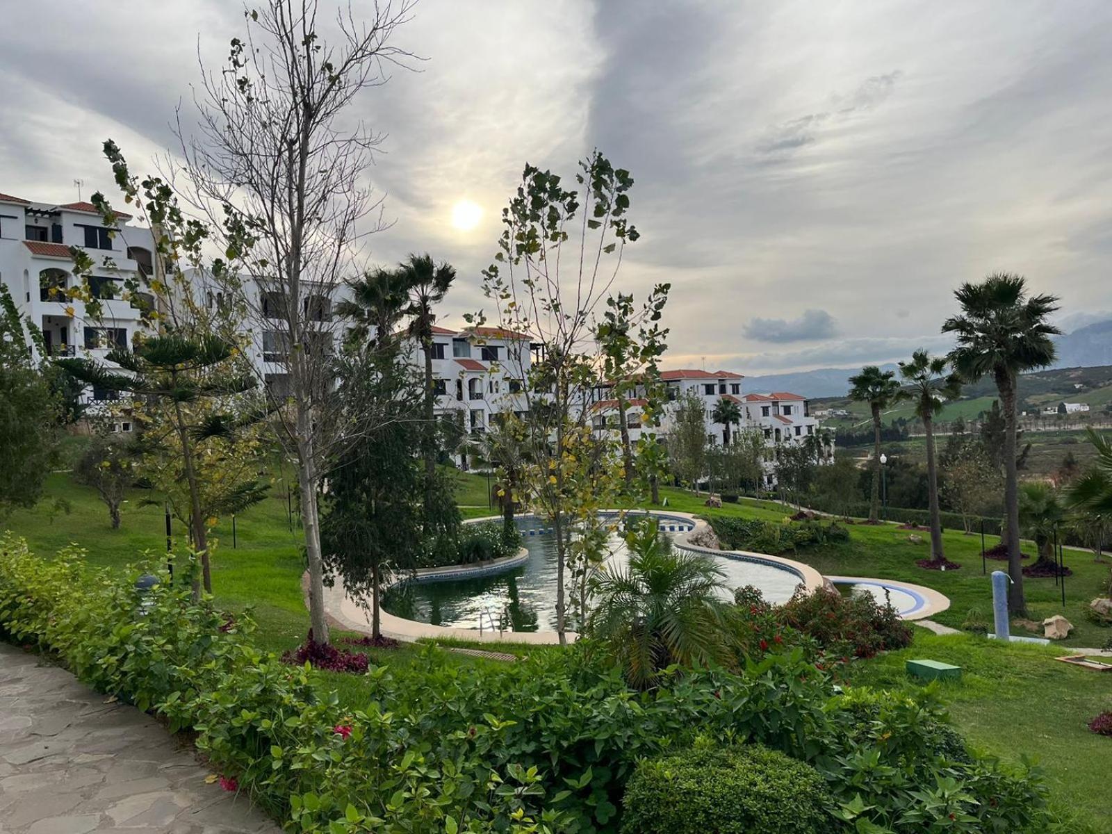 Lilac'S Garden Vue Piscine M'dik Zewnętrze zdjęcie